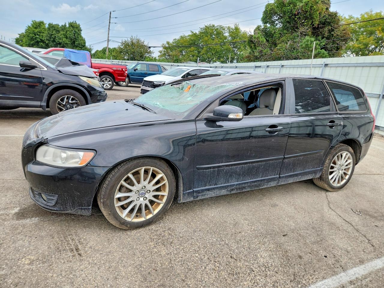 2010 VOLVO V50 2.4I | YV1382MW1A2571576 | UPCARS