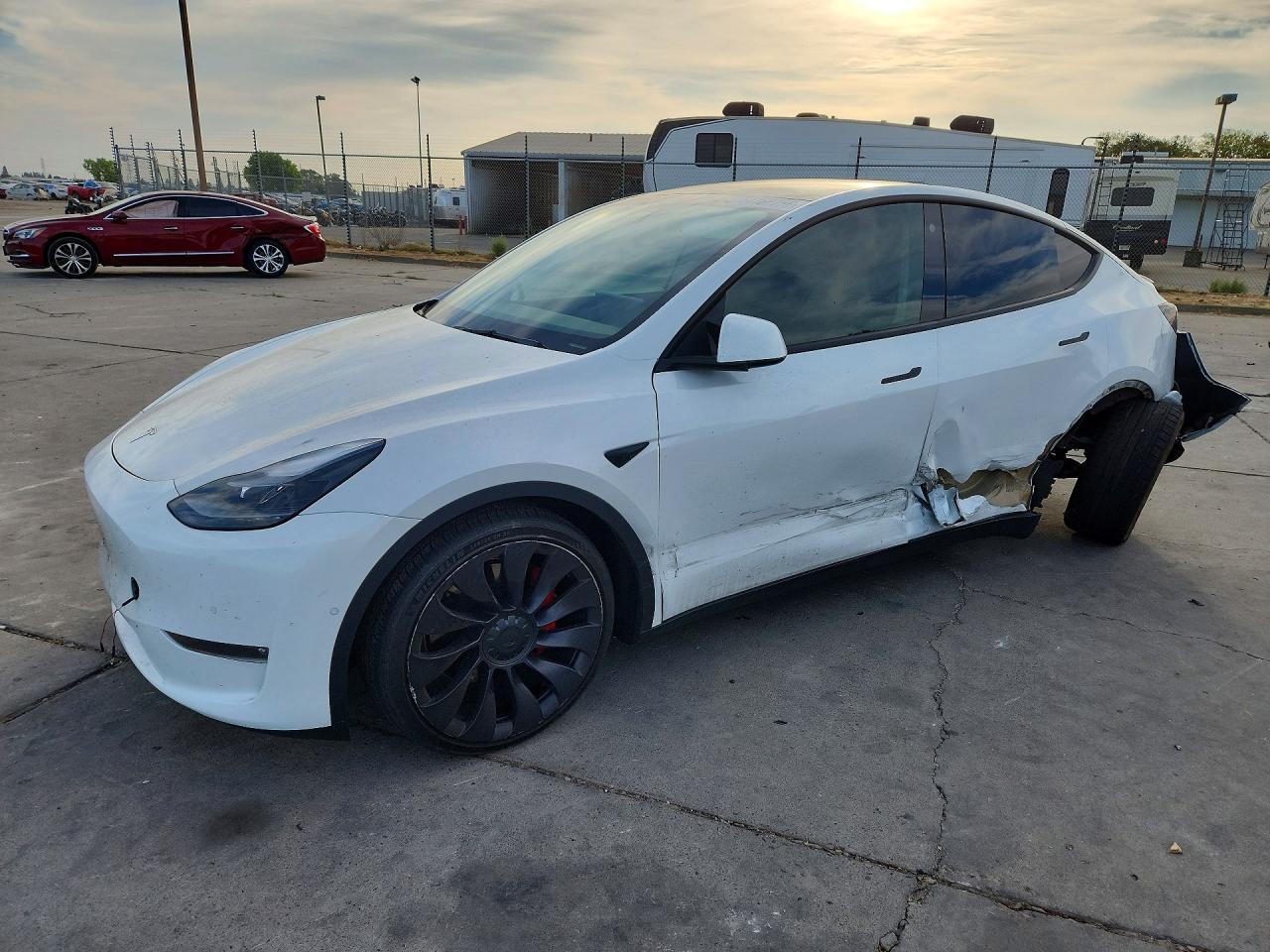 2021 TESLA MODEL Y | 5YJYGDEF2MF137015 | UPCARS