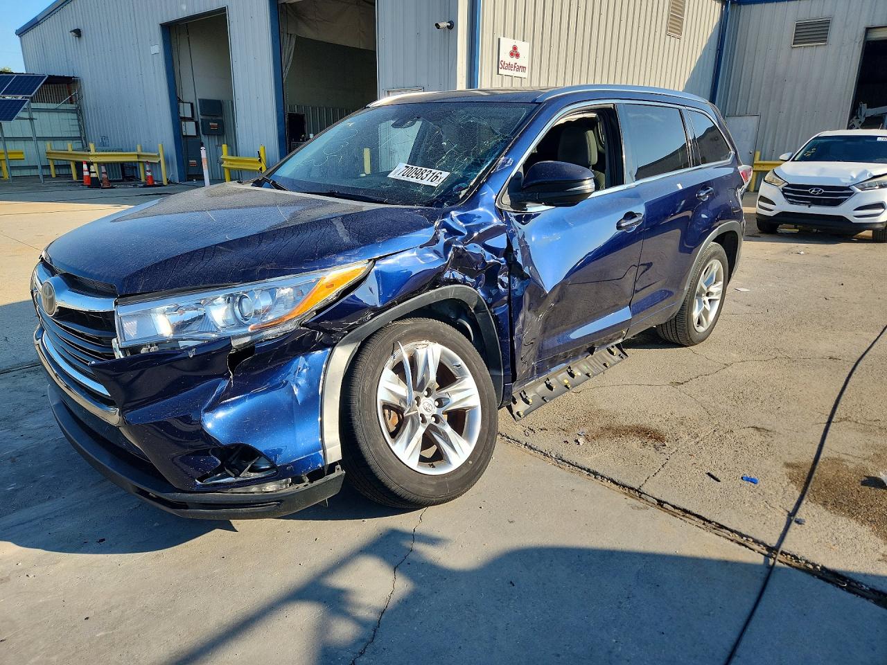 2015 TOYOTA HIGHLANDER LIMITED PLATINUM | 5TDYKRFH4FS096705 | UPCARS