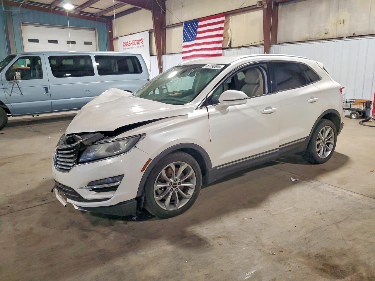 2016 LINCOLN MKC SELECT | 5LMCJ2C90GUJ28735 | UPCARS