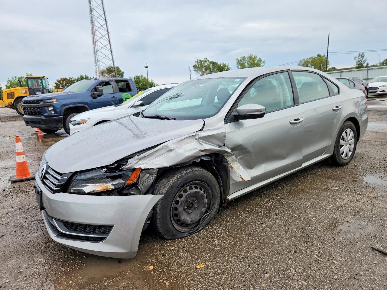 2013 VOLKSWAGEN PASSAT S | 1VWAP7A38DC031631 | UPCARS
