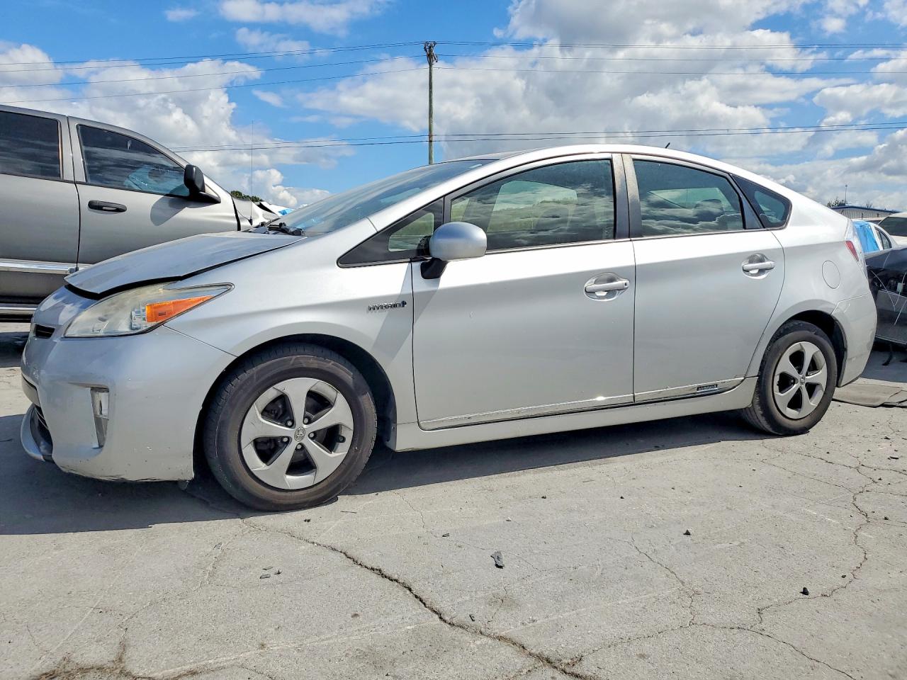 2014 TOYOTA PRIUS TWO | JTDKN3DU3E0362050 | UPCARS