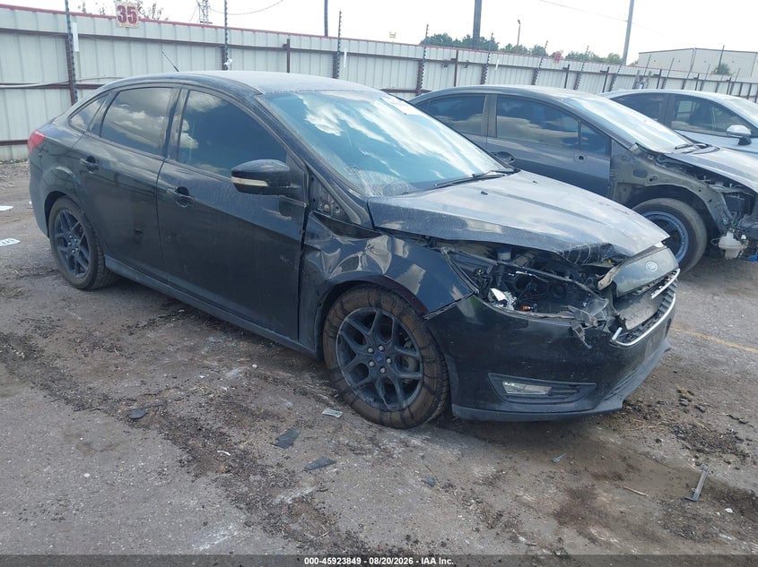 2016 FORD FOCU SE | 1FADP3F25GL336488 | UPCARS