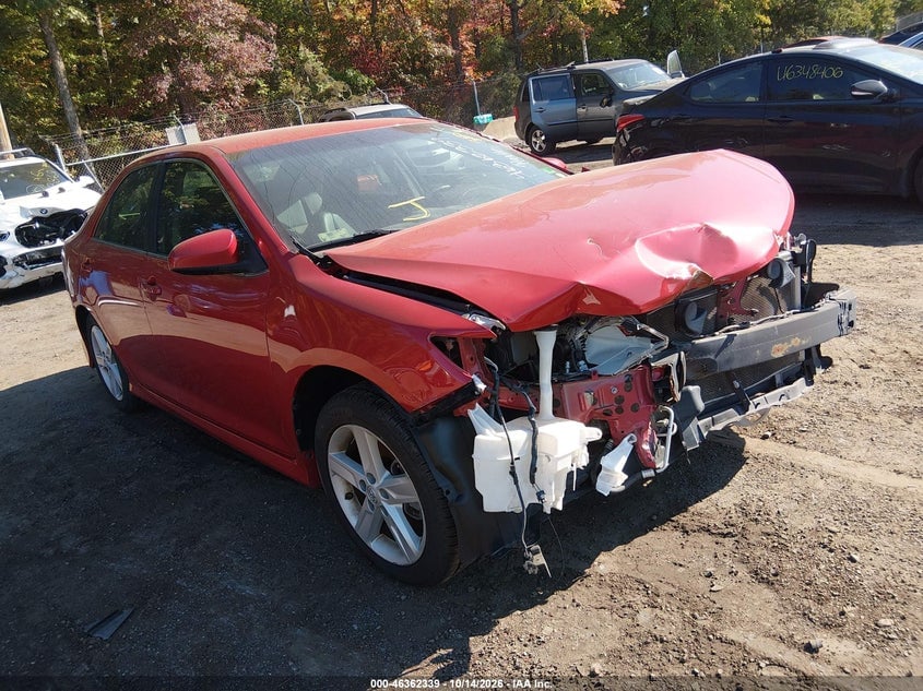 2014 TOYOTA CAMRY SE | 4T1BF1FK4EU865961 | UPCARS