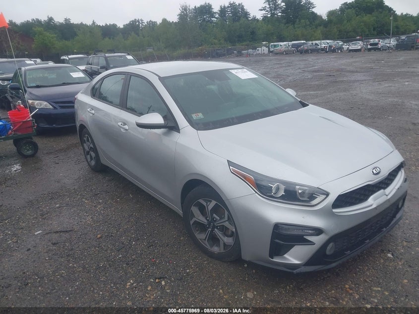 2021 KIA FORTE LXS | 3KPF24AD1ME338260 | UPCARS