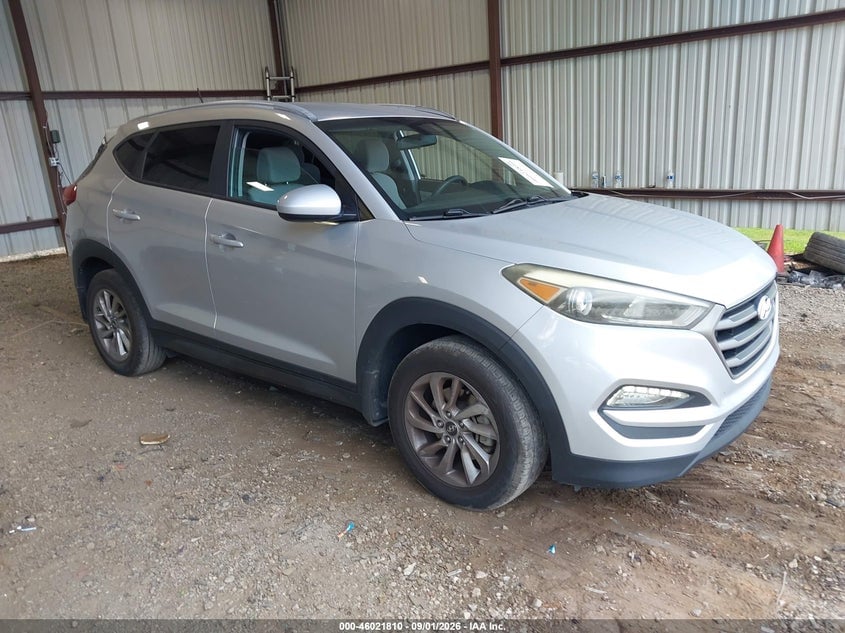 2016 HYUNDAI TUCSON SE | KM8J33A41GU177038 | UPCARS