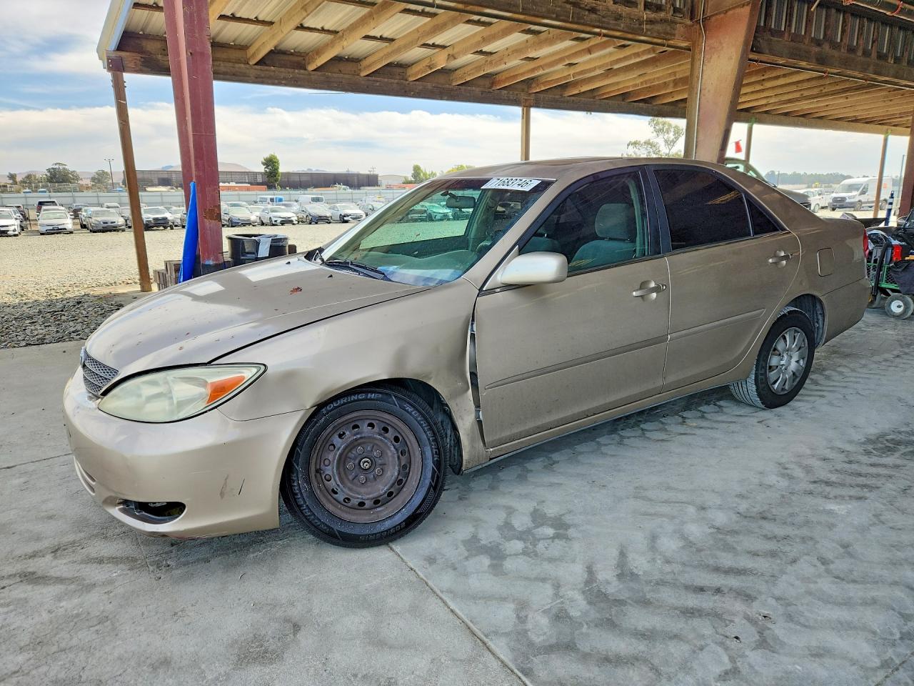 2002 TOYOTA CAMRY LE | JTDBE32K020010296 | UPCARS