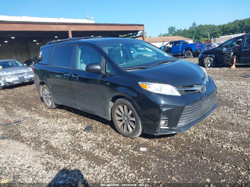 2018 TOYOTA SIENNA XLE 7 PASSENGER | 5TDDZ3DC4JS197198 | UPCARS