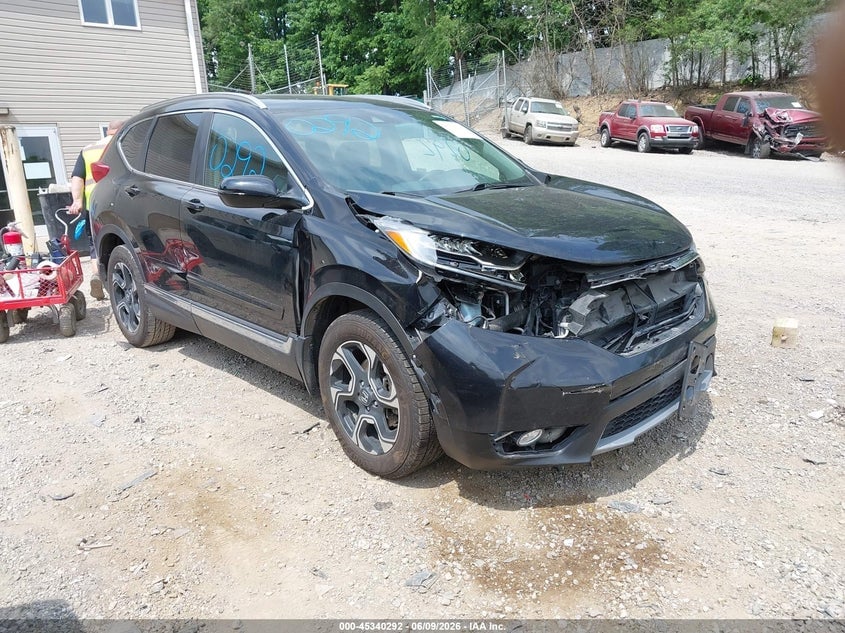 2018 HONDA CR-V TOURING | 7FARW2H90JE045628 | UPCARS
