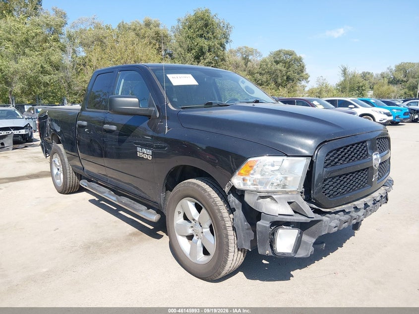 2018 RAM 1500 EXPRESS  4X4 6'4 BOX | 1C6RR7FG5JS352434 | UPCARS