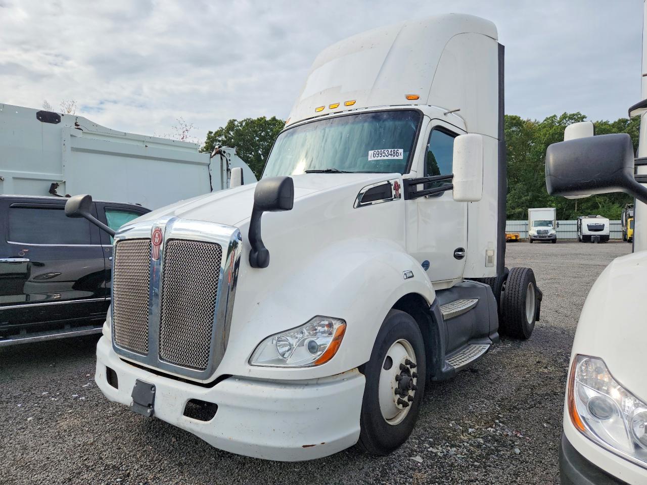 2017 KENWORTH ALL OTHER T680 | 1XKYA48X1HJ160357 | UPCARS