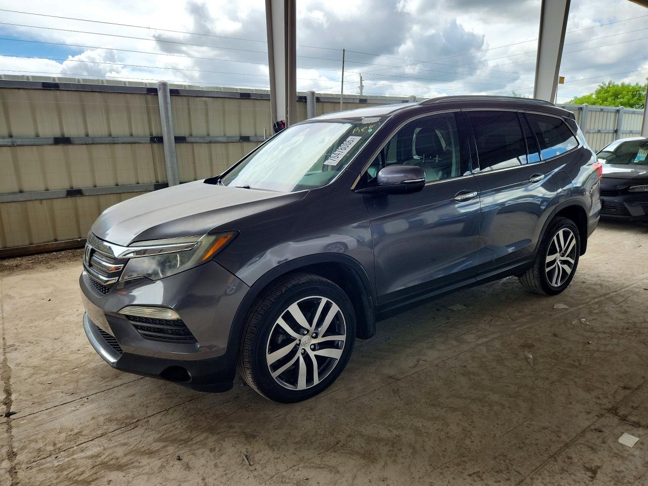 2017 HONDA PILOT ELITE | 5FNYF6H00HB092880 | UPCARS