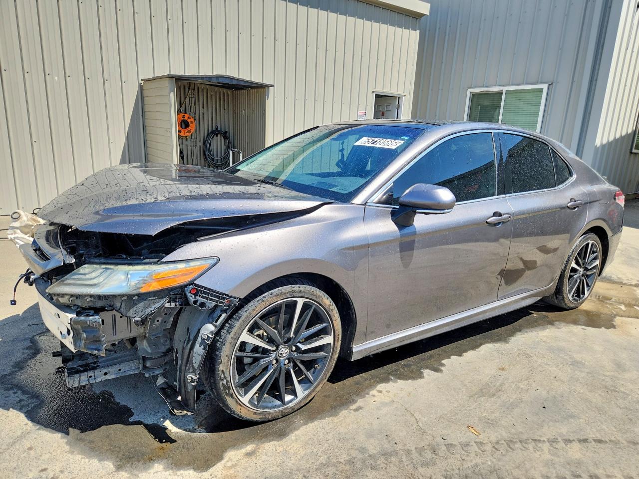 2018 TOYOTA CAMRY XSE | 4T1B61HKXJU562738 | UPCARS