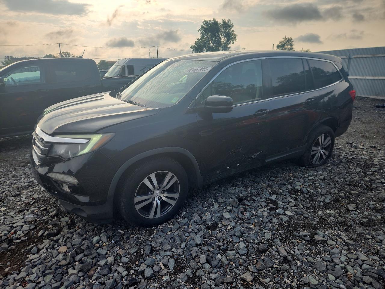 2016 HONDA PILOT EXL | 5FNYF6H50GB008700 | UPCARS