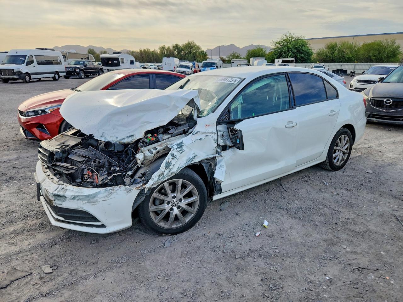 2015 VOLKSWAGEN JETTA SE | 3VWD17AJ7FM356284 | UPCARS