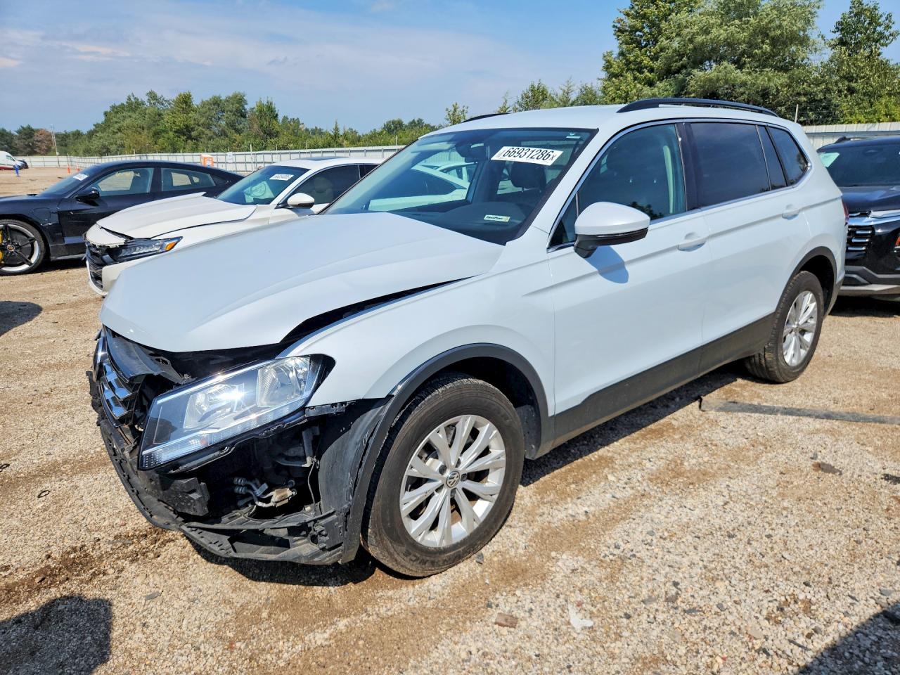 2019 VOLKSWAGEN TIGUAN SE | 3VV2B7AX2KM043487 | UPCARS