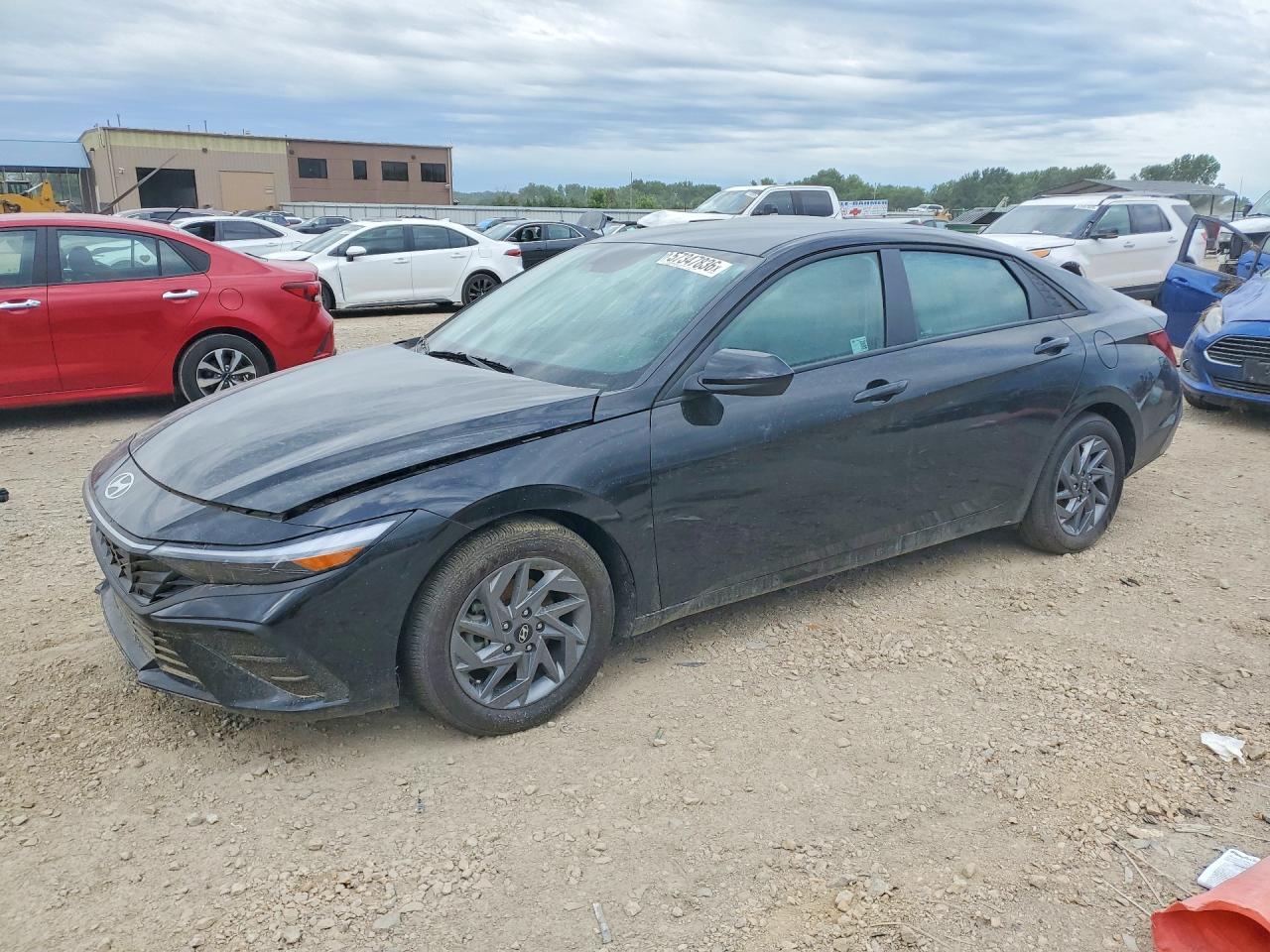 2025 HYUNDAI ELANTRA BLUE | KMHLM4DJ7SU143904 | UPCARS
