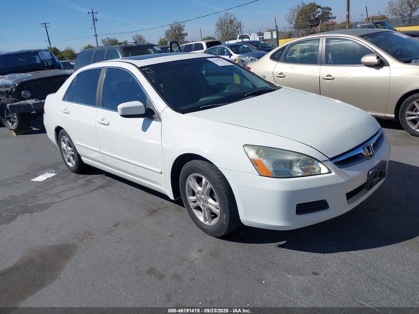2007 HONDA ACCORD 2.4 EX | JHMCM56827C003842 | UPCARS