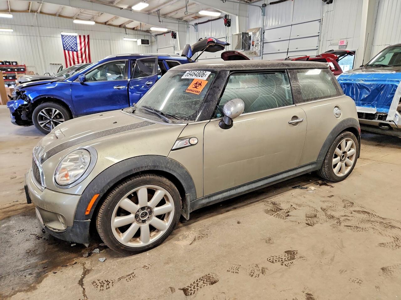 2008 MINI COOPER S | WMWMF73548TV38630 | UPCARS