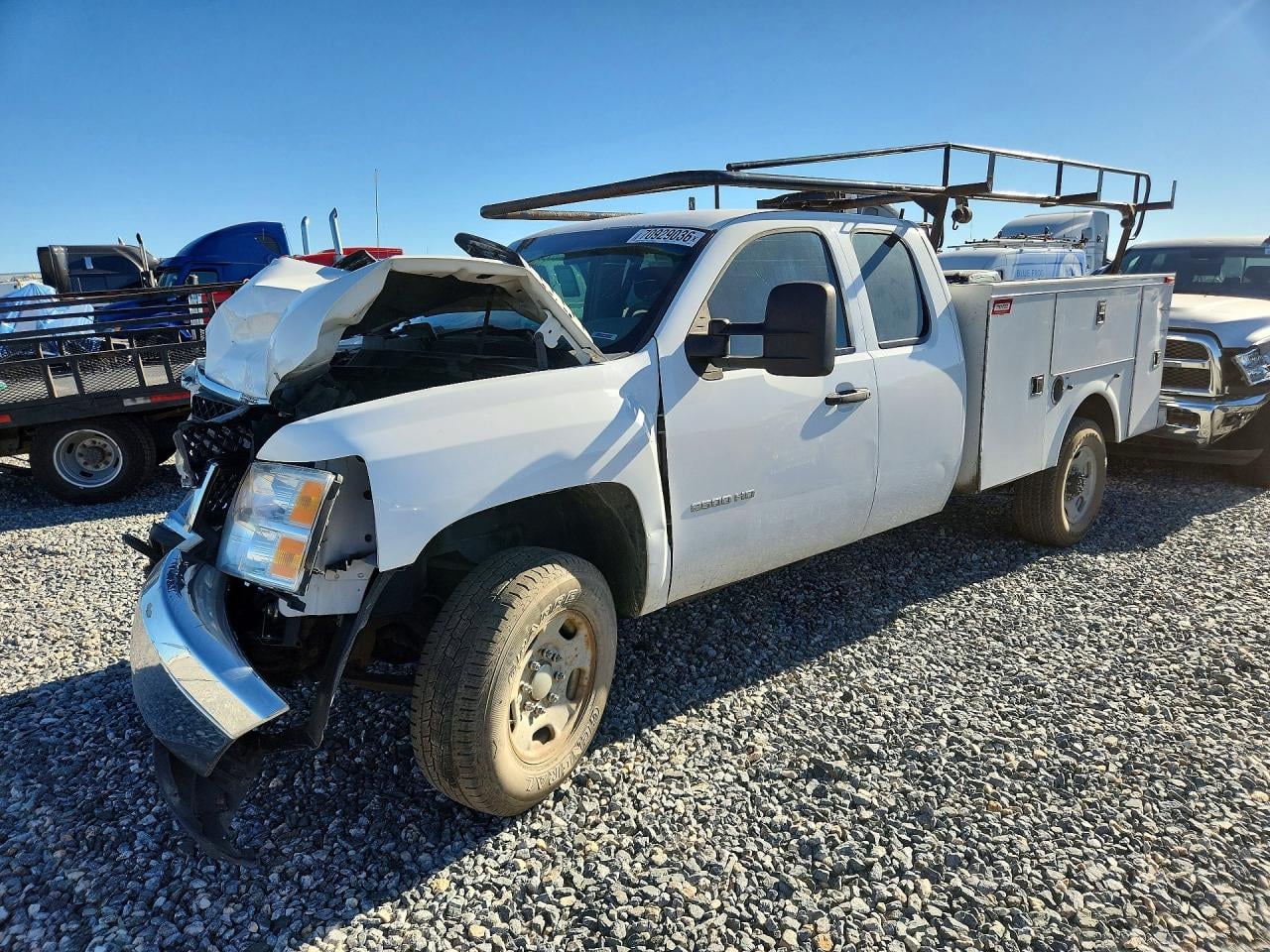 2013 CHEVROLET SILVERADO K2500 HEAVY DUTY | 1GB2KVCG0DZ362926 | UPCARS