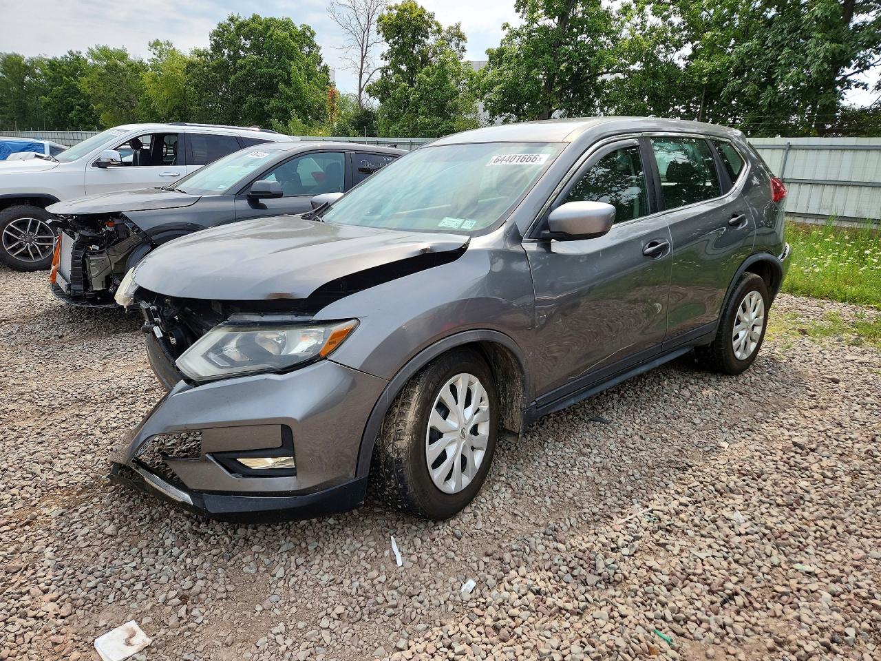 2018 NISSAN ROGUE S | KNMAT2MV7JP539088 | UPCARS