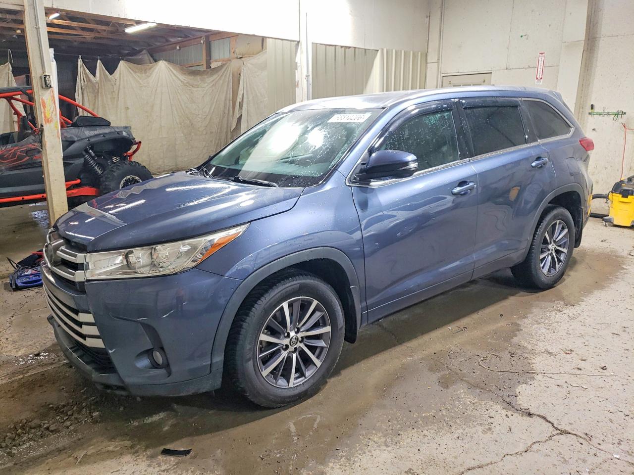 2017 TOYOTA HIGHLANDER XLE | 5TDJZRFH3HS440797 | UPCARS