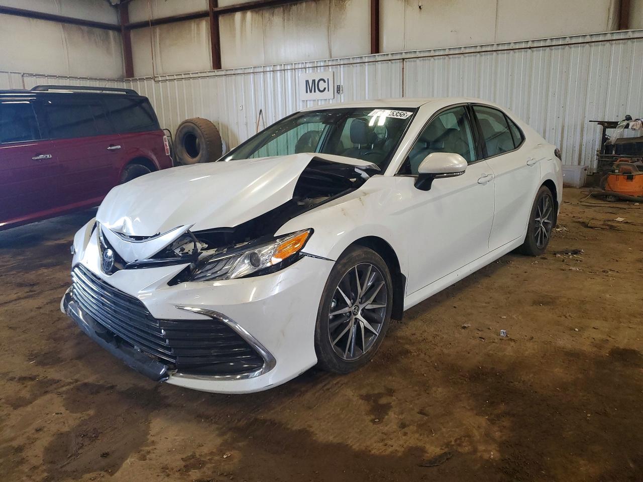2022 TOYOTA CAMRY XLE | 4T1F11BK4NU063562 | UPCARS