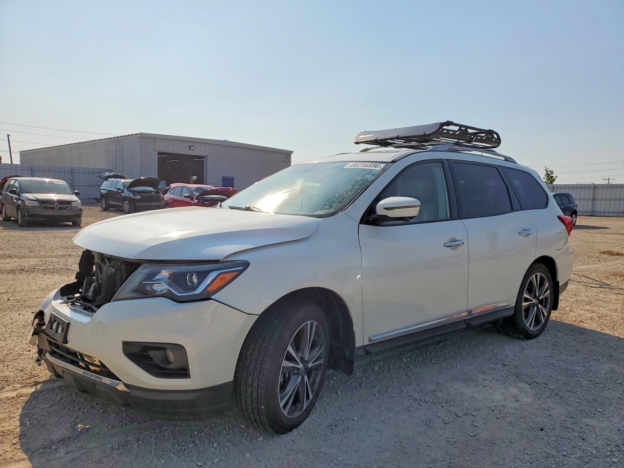 2018 NISSAN PATHFINDER PLATINUM | 5N1DR2MM3JC611569 | UPCARS