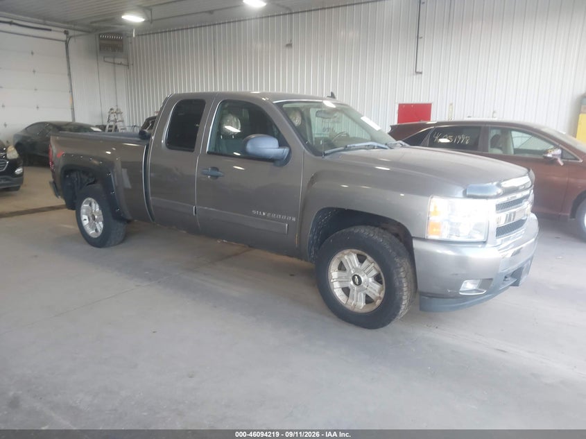 2008 CHEVROLET SILVERADO 1500 LT2 | 1GCEK19058Z118285 | UPCARS