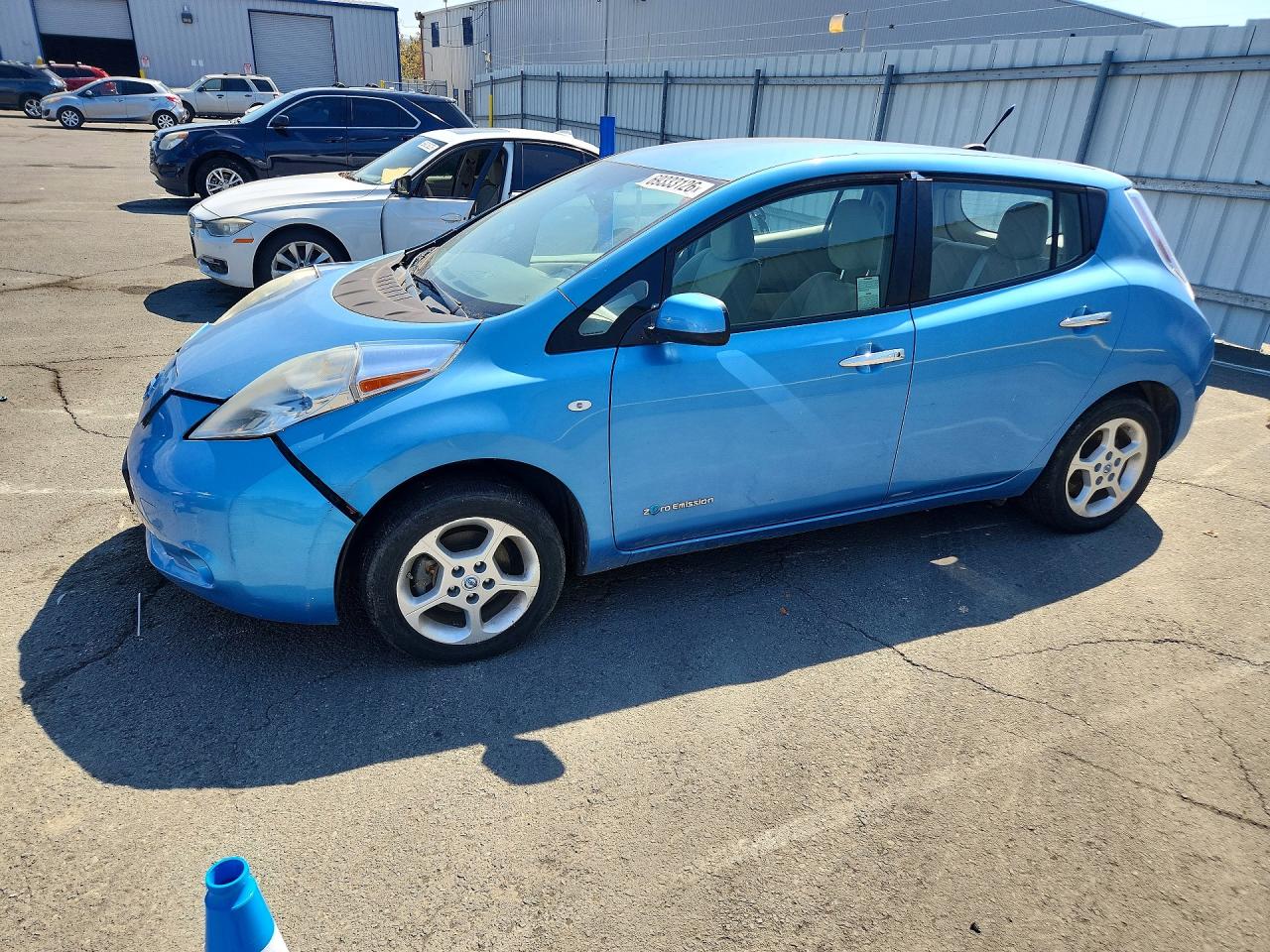 2011 NISSAN LEAF SV | JN1AZ0CP2BT006440 | UPCARS