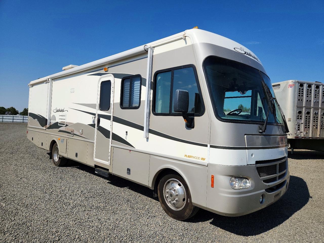 2002 FORD MOTORHOME F-SERIES SUPER DUTY | 1FCNF53S920A01455 | UPCARS