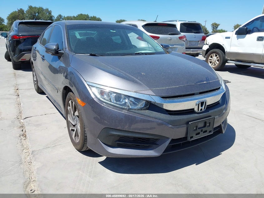 2018 HONDA CIVIC EX | 2HGFC2F75JH592558 | UPCARS
