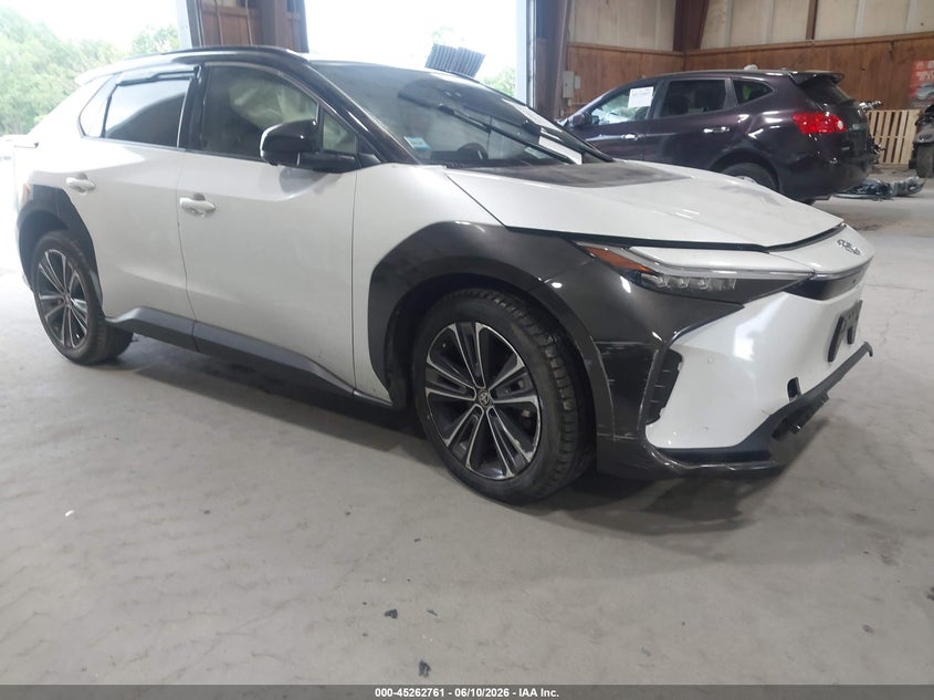 2023 TOYOTA BZ4X LIMITED | JTMABACAXPA035142 | UPCARS