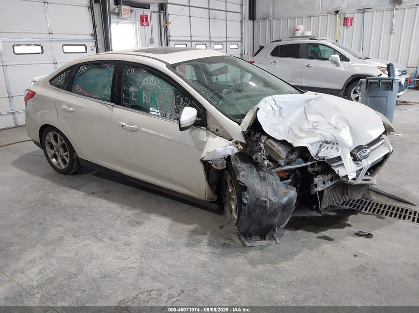 2013 FORD FOCUS TITANIUM | 1FADP3J27DL263384 | UPCARS