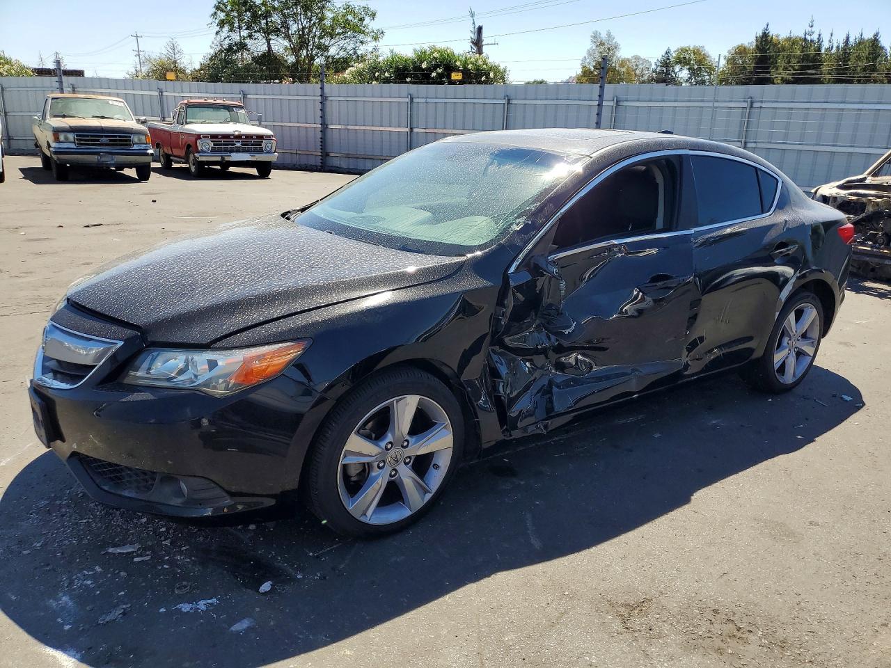 2015 ACURA ILX 20 TECH | 19VDE1F7XFE010539 | UPCARS