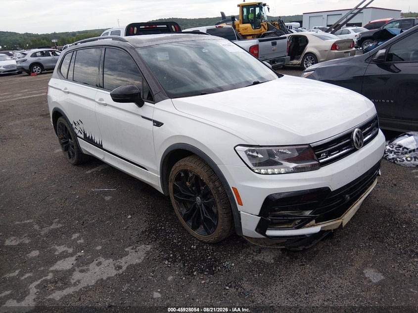 2021 VOLKSWAGEN TIGUAN 2.0T SE/2.0T SE R-LINE BLACK/2.0T SEL | 3VV3B7AXXMM114300 | UPCARS