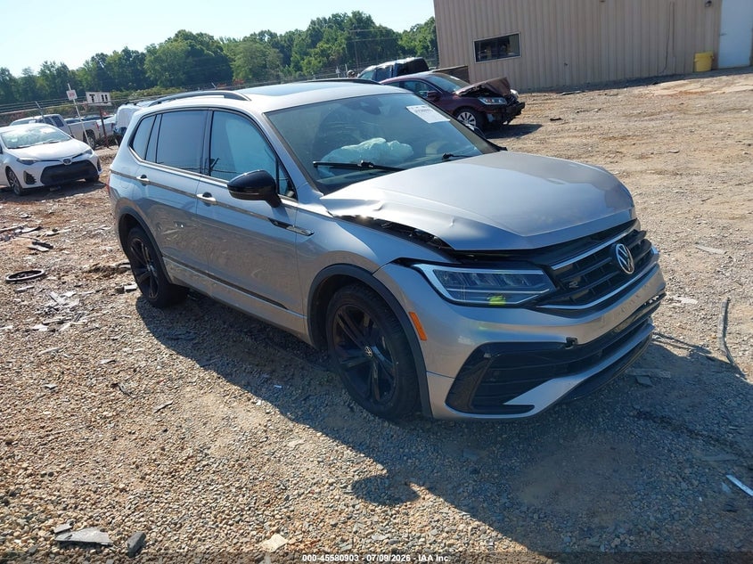 2023 VOLKSWAGEN TIGUAN 2.0T SE R-LINE BLACK | 3VVCB7AX6PM001514 | UPCARS