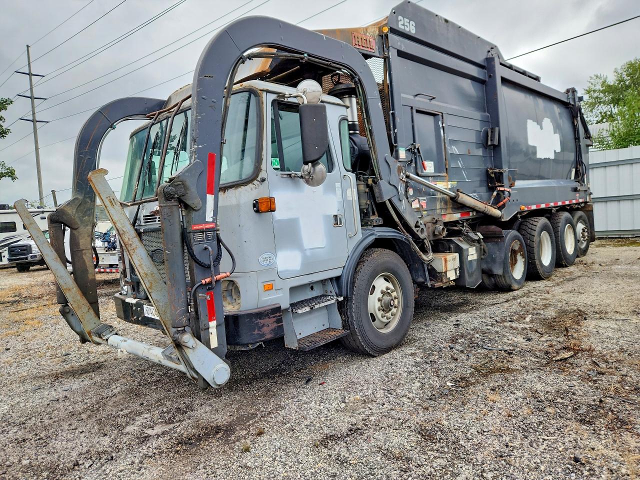 2015 AUTOCAR ALL OTHE REFUSE TRUCK | 5VCACLUFXFH218004 | UPCARS