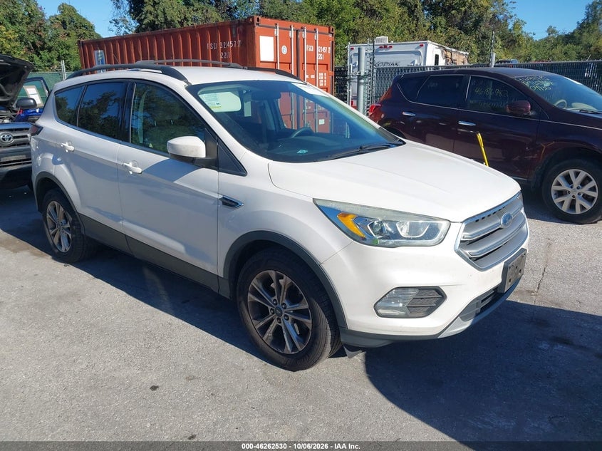 2017 FORD ESCAPE SE | 1FMCU9GD5HUB64438 | UPCARS