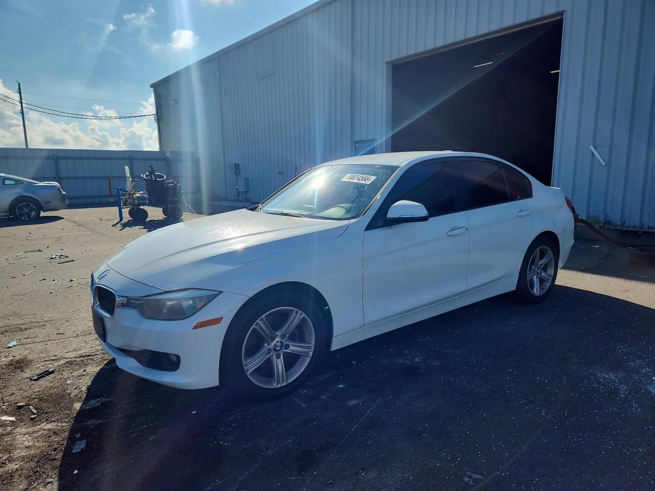 2014 BMW 3 SERIES I | WBA3B1C51EK133637 | UPCARS