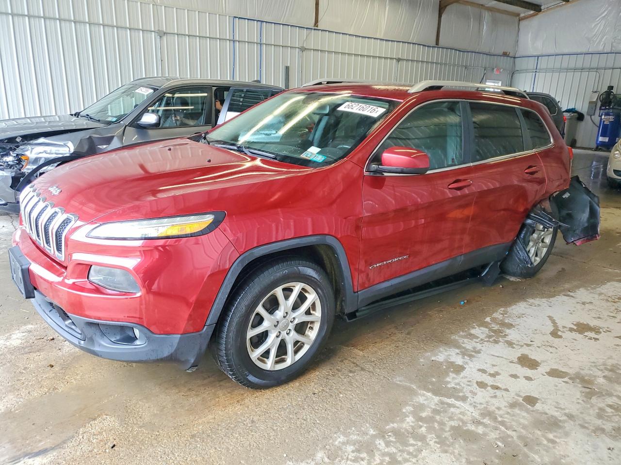 2016 JEEP CHEROKEE LATITUDE | 1C4PJMCBXGW117141 | UPCARS
