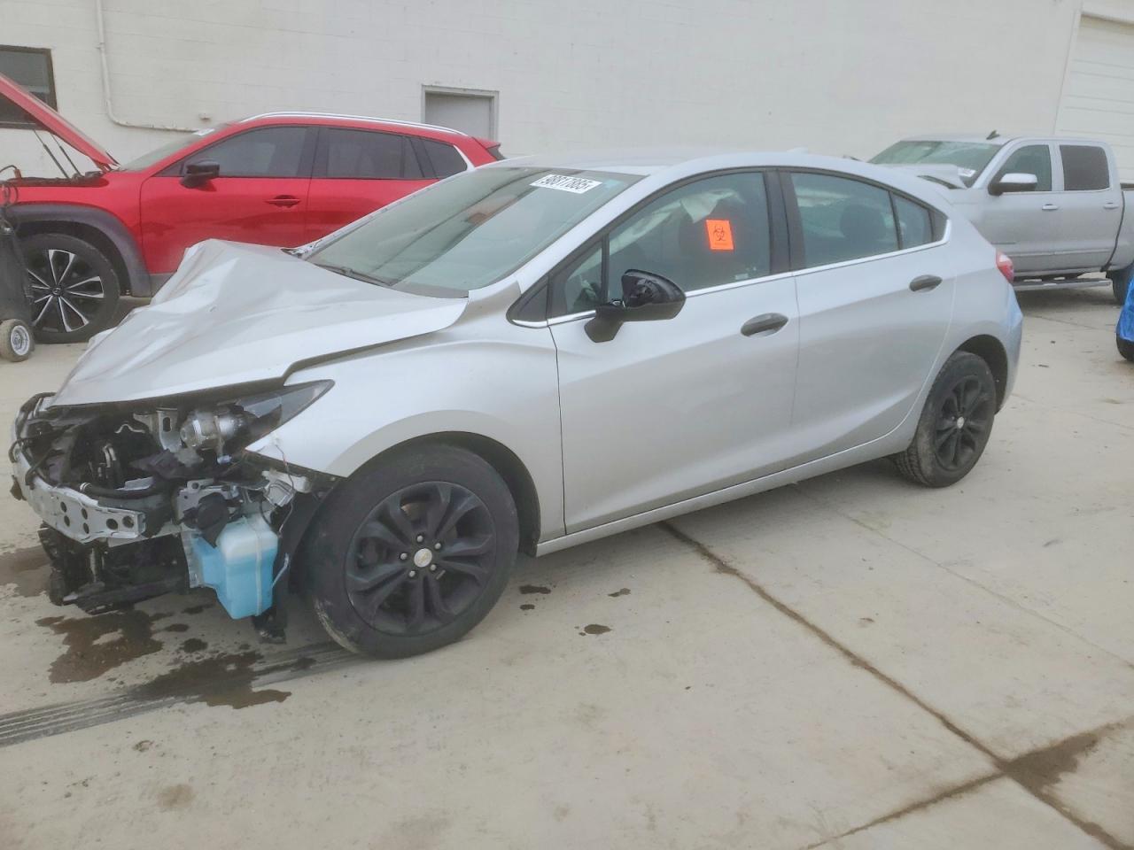 2019 CHEVROLET CRUZE LT | 3G1BE6SM2KS527748 | UPCARS