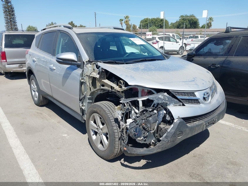 2014 TOYOTA RAV4 XLE | 2T3WFREV8EW101534 | UPCARS