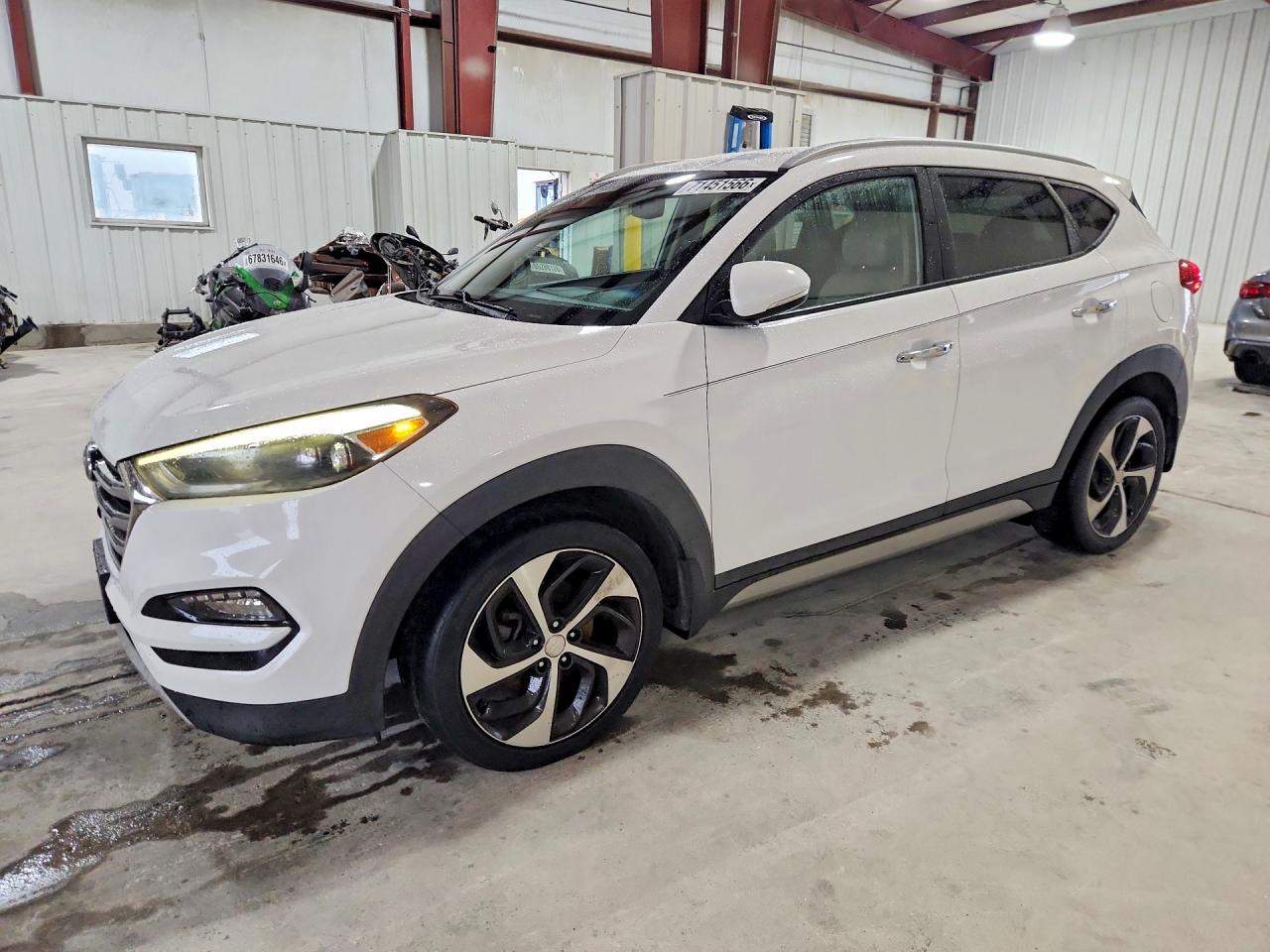 2017 HYUNDAI TUCSON LIMITED | KM8J33A2XHU333030 | UPCARS