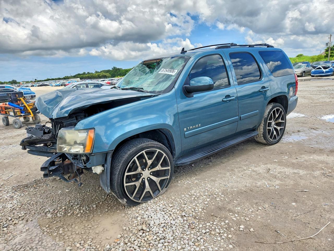 2008 CHEVROLET TAHOE C1500 | 1GNFC13098R101121 | UPCARS