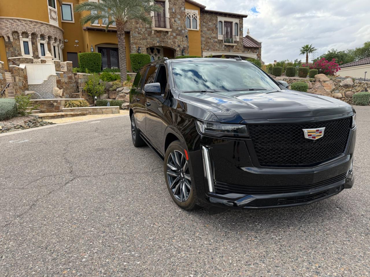 2021 CADILLAC ESCALAD ESV SPORT PLATINUM | 1GYS4RKL0MR402945 | UPCARS