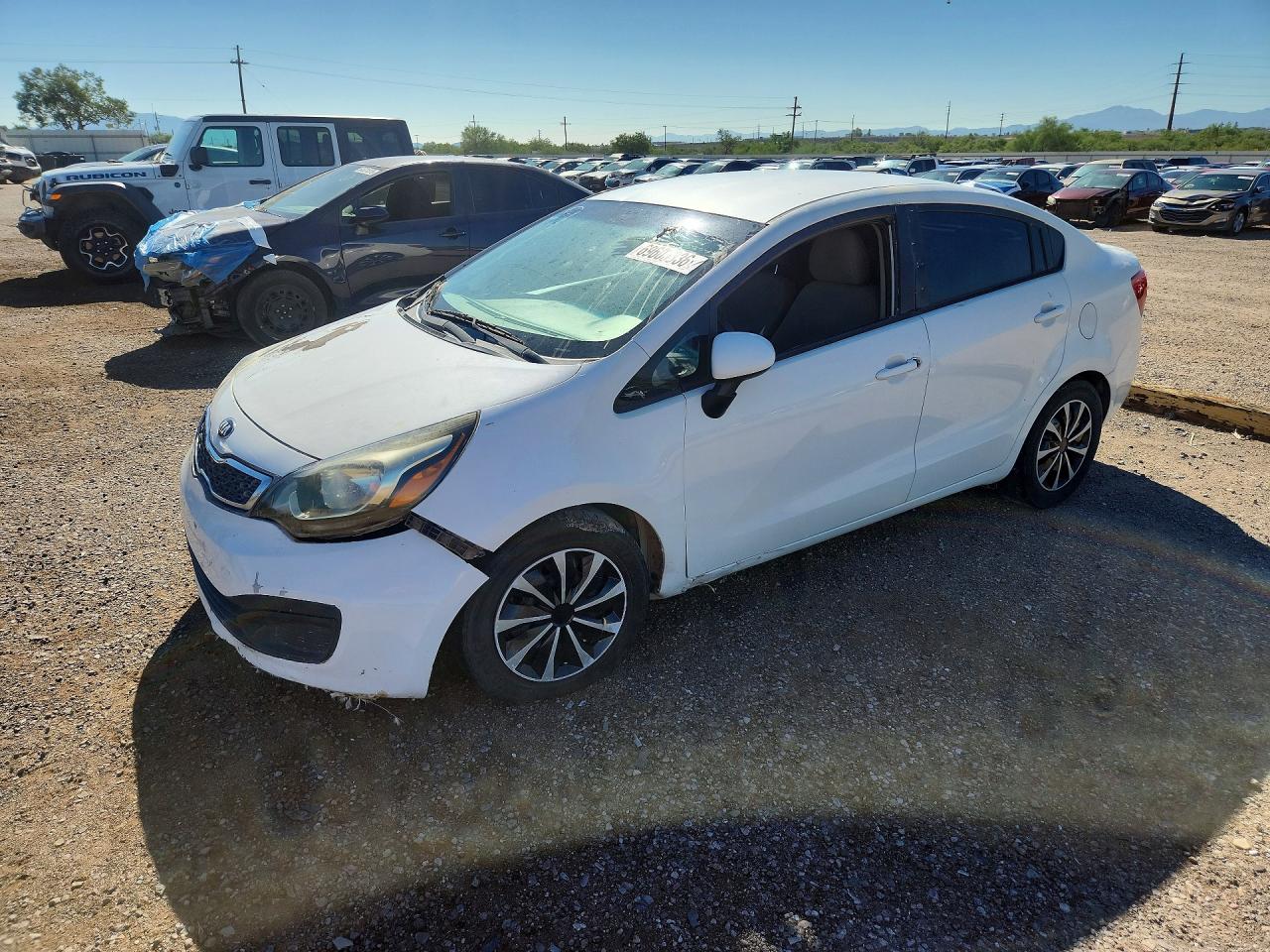 2014 KIA RIO LX | KNADM4A32E6352830 | UPCARS