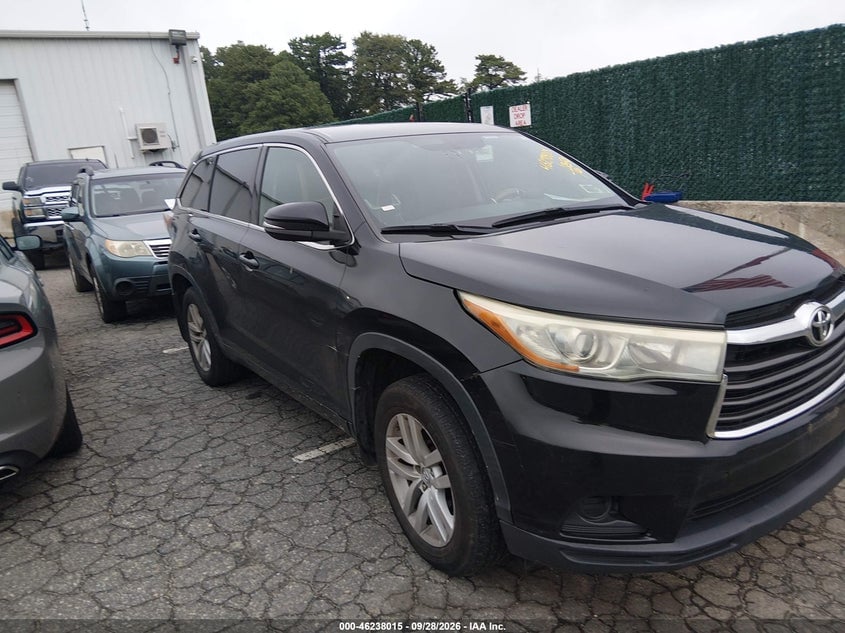 2015 TOYOTA HIGHLANDER LE V6 | 5TDBKRFH0FS077980 | UPCARS