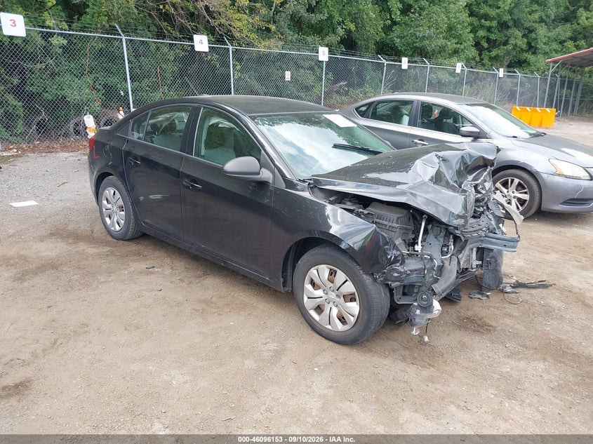 2016 CHEVROLET CRUZE LIMITED LS AUTO | 1G1PC5SG2G7120809 | UPCARS