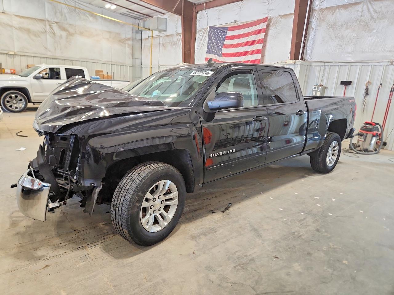2018 CHEVROLET SILVERADO K1500 LT | 3GCUKREC8JG431069 | UPCARS
